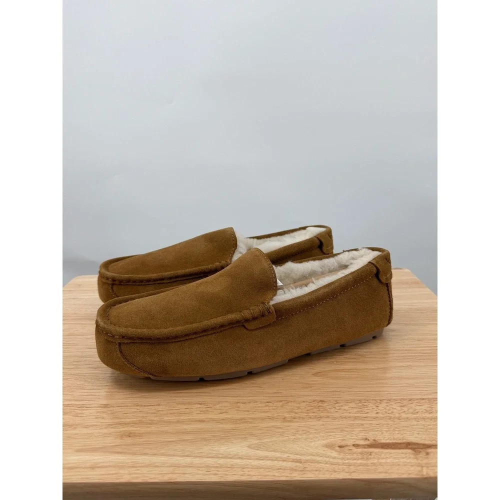NEW Koolaburra by UGG Tipton Mens Chestnut Suede Moccasin 